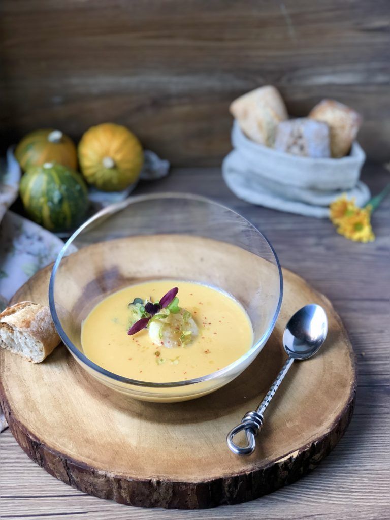 CREMA DE CALABAZA CON LIMA Y VIEIRAS