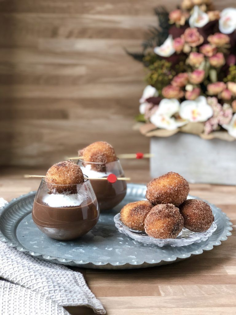 BUÑUELOS DE YOGURT GRIEGO