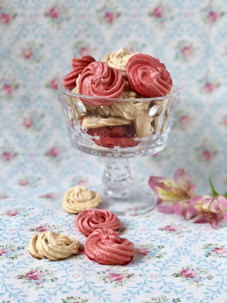 BOCADITOS DE MERENGUE