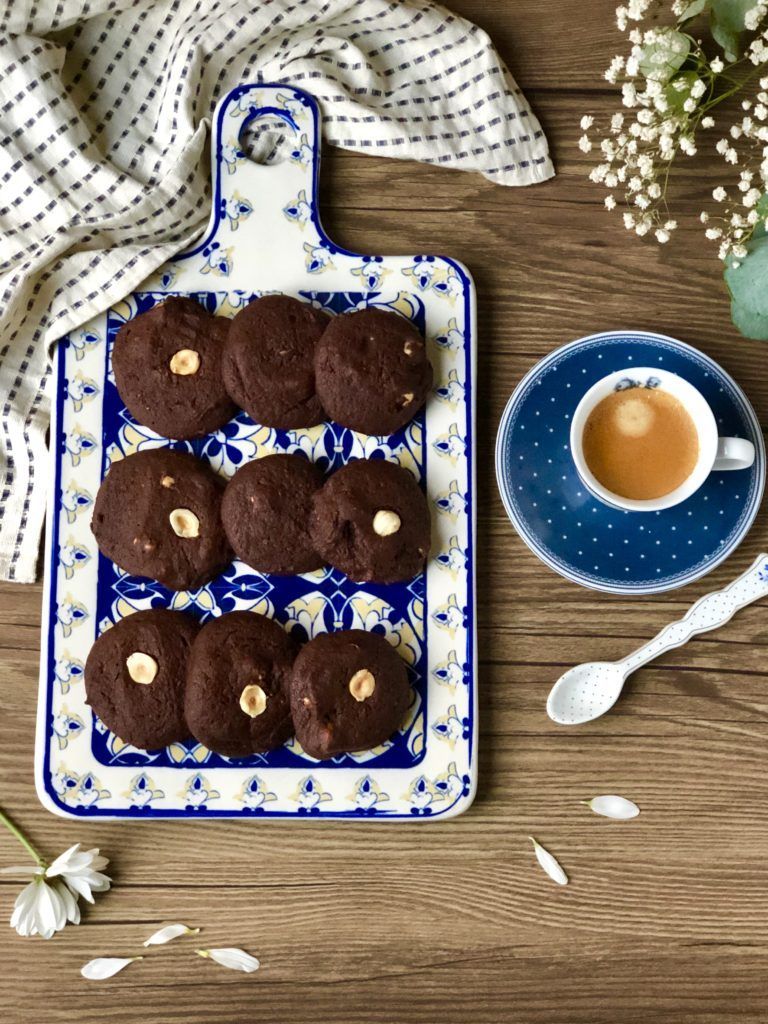 COOKIES DE CHOCOLATE Y AVELLANAS