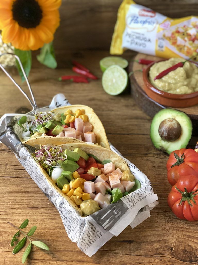 TACOS DE MAIZ CON PECHUGA DE PAVO