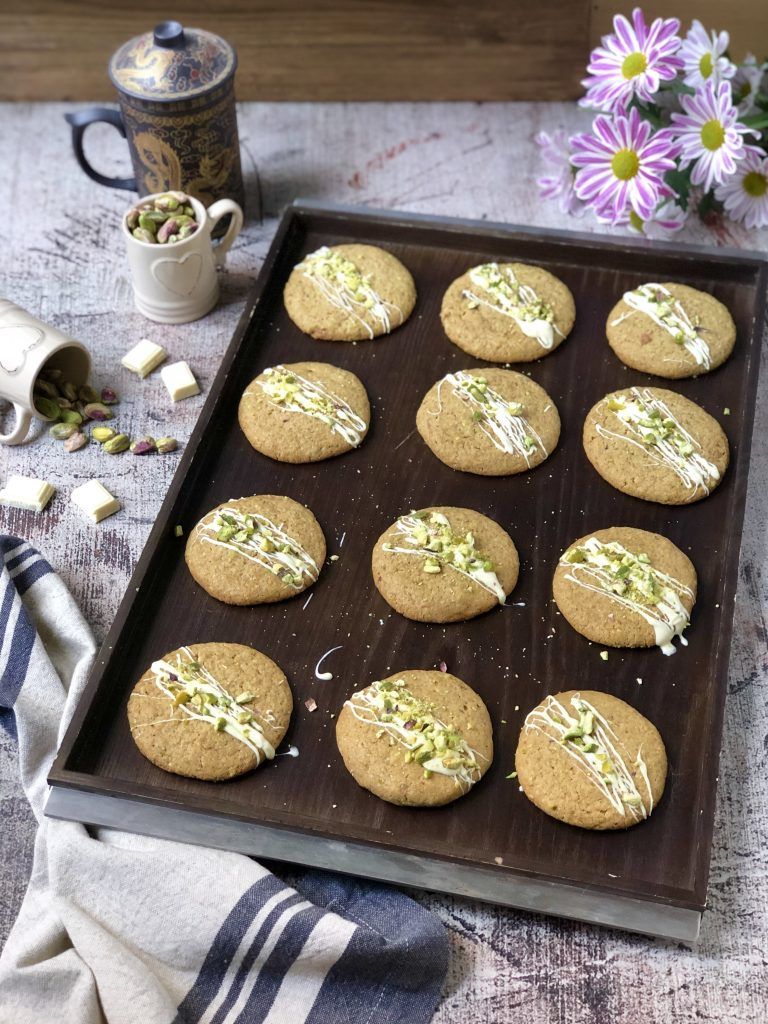 COOKIES DE CHOCOLATE BLANCO Y PISTACHOS