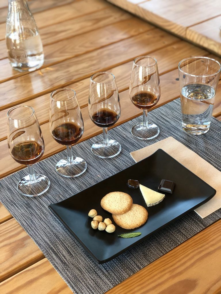 LA RATAFIA