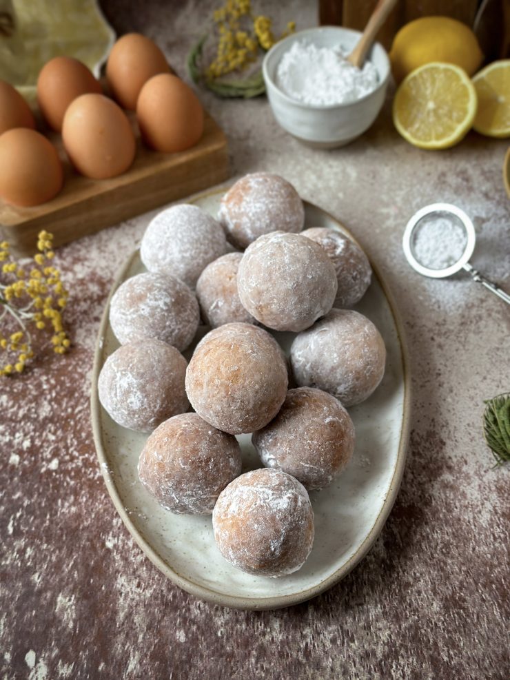 CASTAGNOLE DI RICOTTA