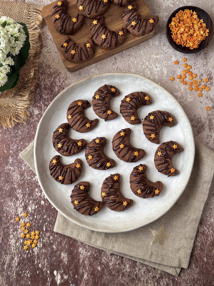 GALLETAS DE CHOCOLATE MEDIA LUNA