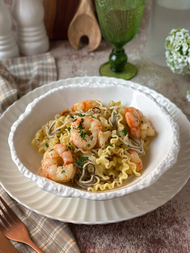 PASTA MAFALDA CON GULAS Y GAMBAS