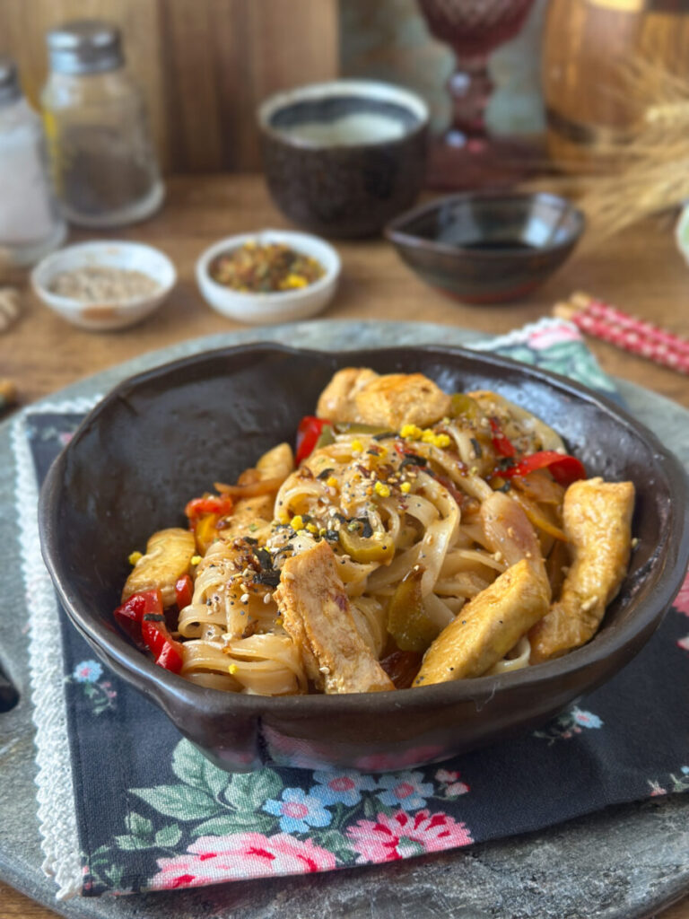 NOODLES DE POLLO Y VERDURAS