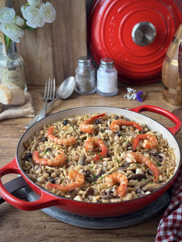 FIDEUÁ DE GAMBAS ROJAS Y SETAS