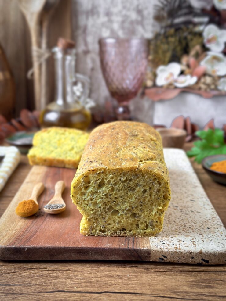 PAN DE MOLDE CON CÚRCUMA Y CHÍA