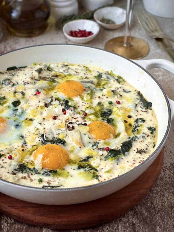 BACALAO CON ESPINACAS Y HUEVO