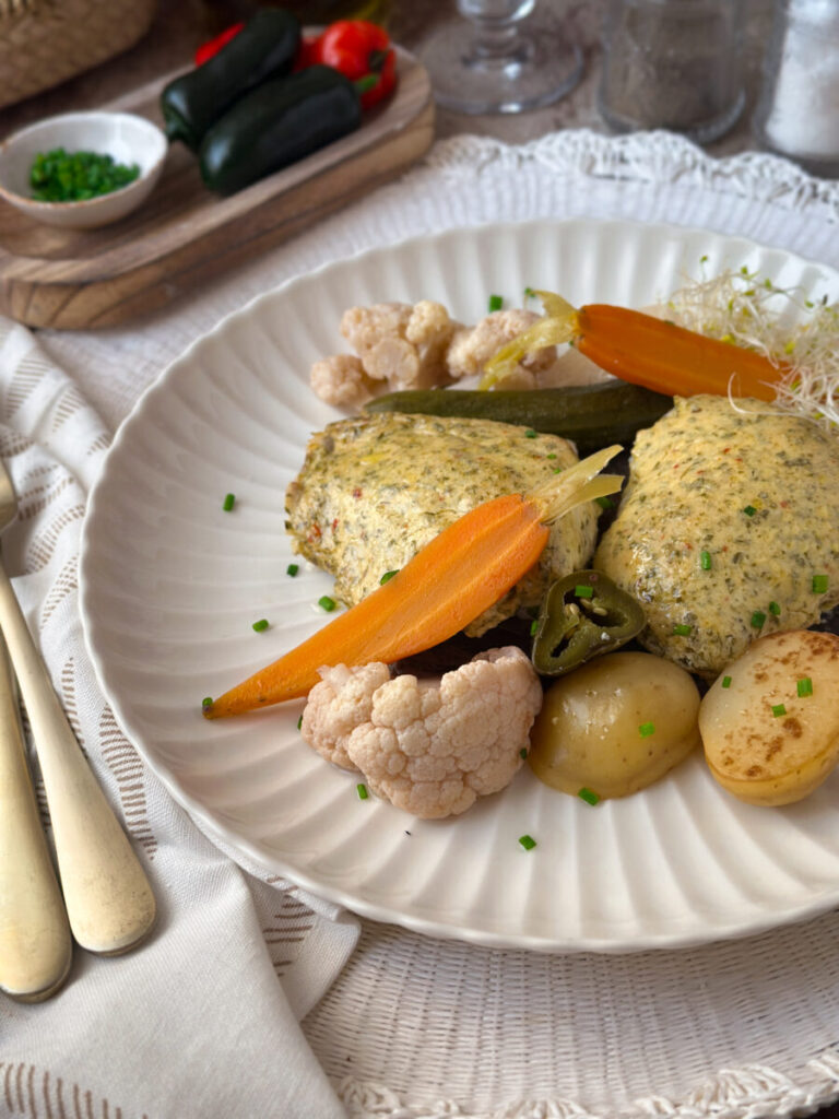 DORADA EN VERDE CON VERDURAS EN ESCABECHE