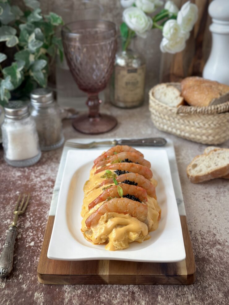 ENSALADILLA DE PATATA ASADA CON GAMBA ROJA